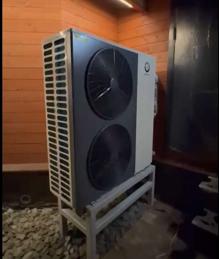 Замена теплового насоса “noname” на NEW ENERGY Sunglow 18,5 кВт в п. Мга Ленинградской области